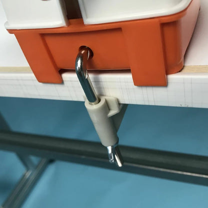 Compact Ball Winder with Manual Crank